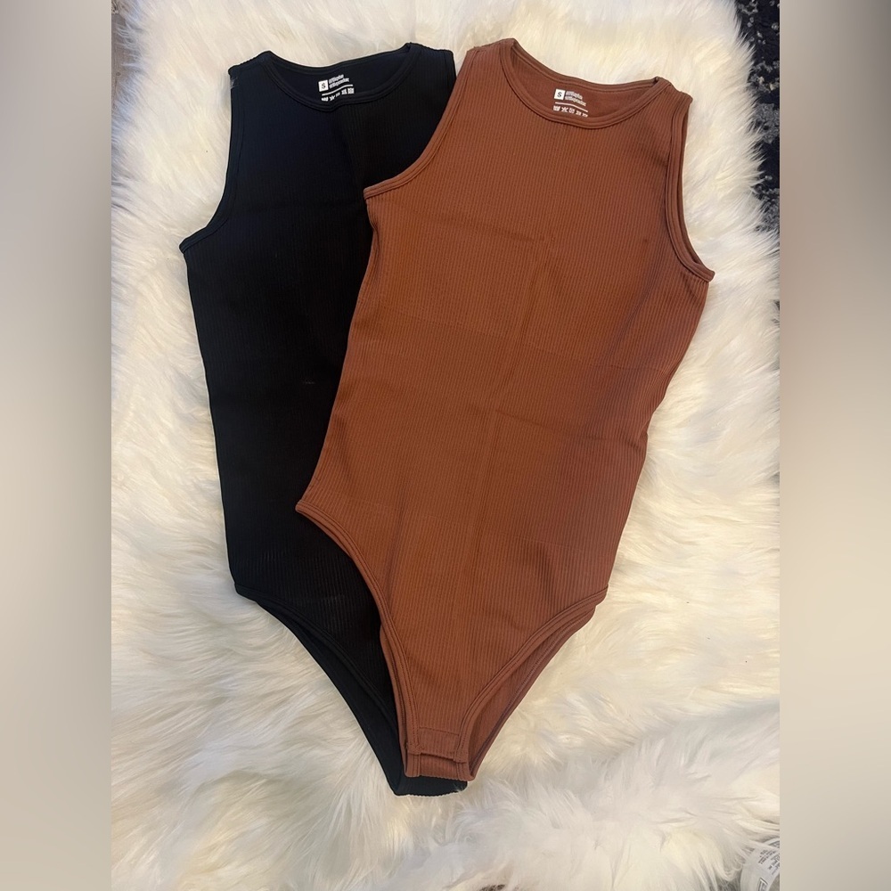 2PK Amazon Women’s bodysuits Small